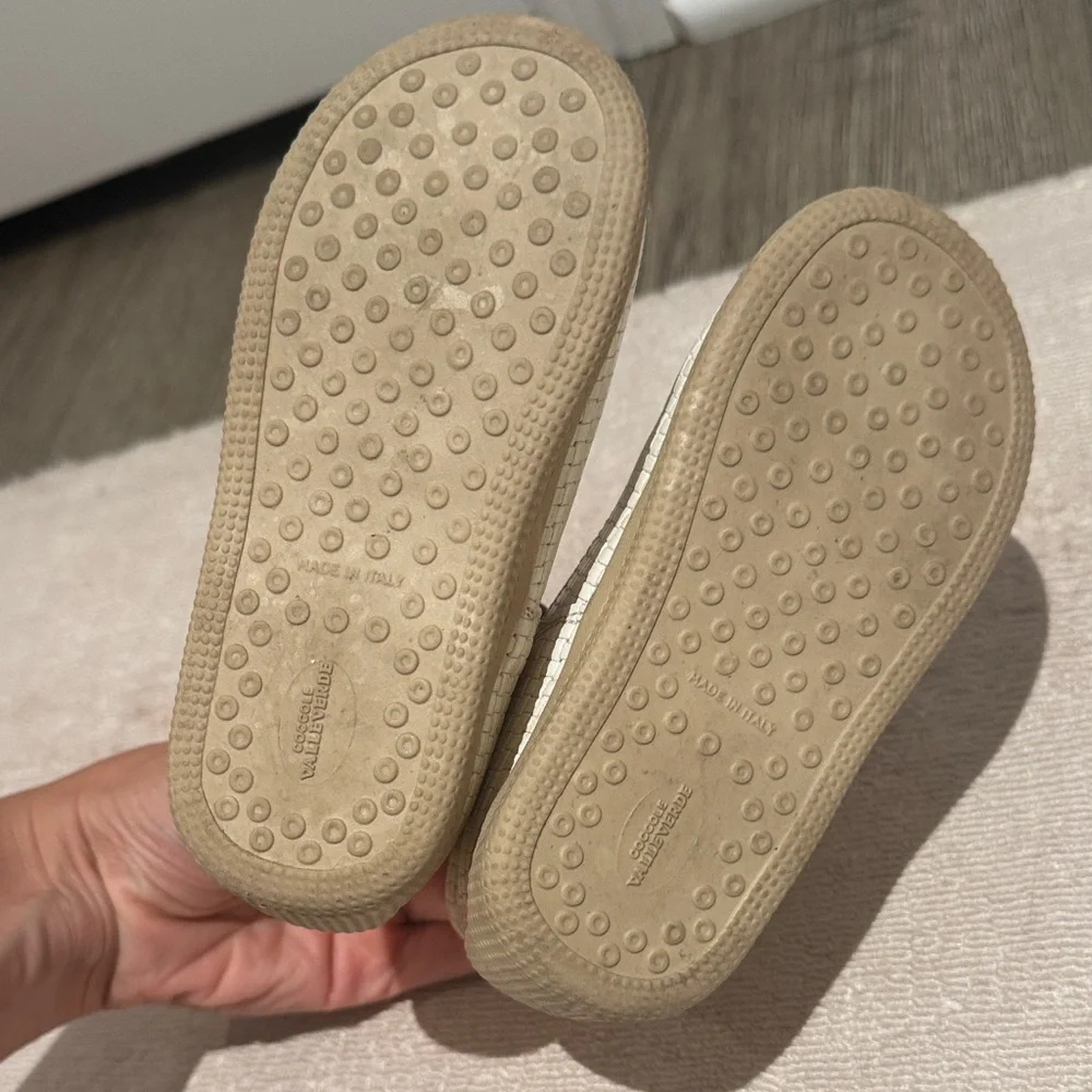 Vintage Kids Cream Leather T-Strap Sandals